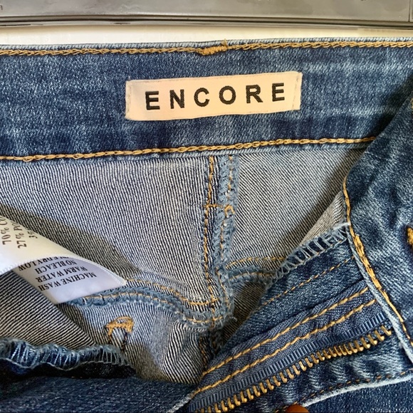 Encore Jeans Side Ladder Cut Out Skinny - Picture 15 of 16